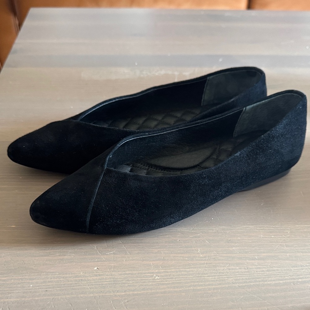Birdies The Goldfinch Black Suede Pointed Toe Flat Size 7